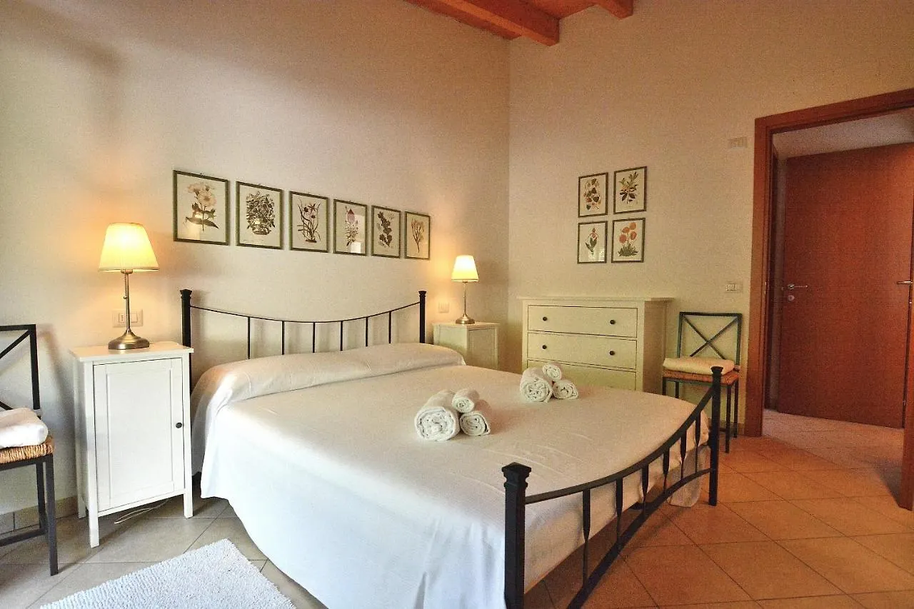 Apartment Bardino With Pool And Lake View Torri Del Benaco Italien